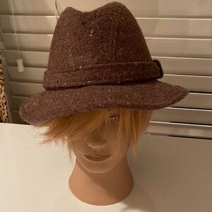 Beacon Hill hat vintage
